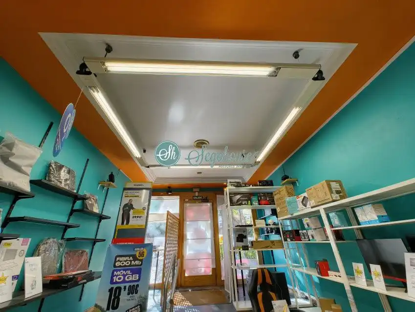 Commercial properties for rent in Segovia  with Air Conditioner