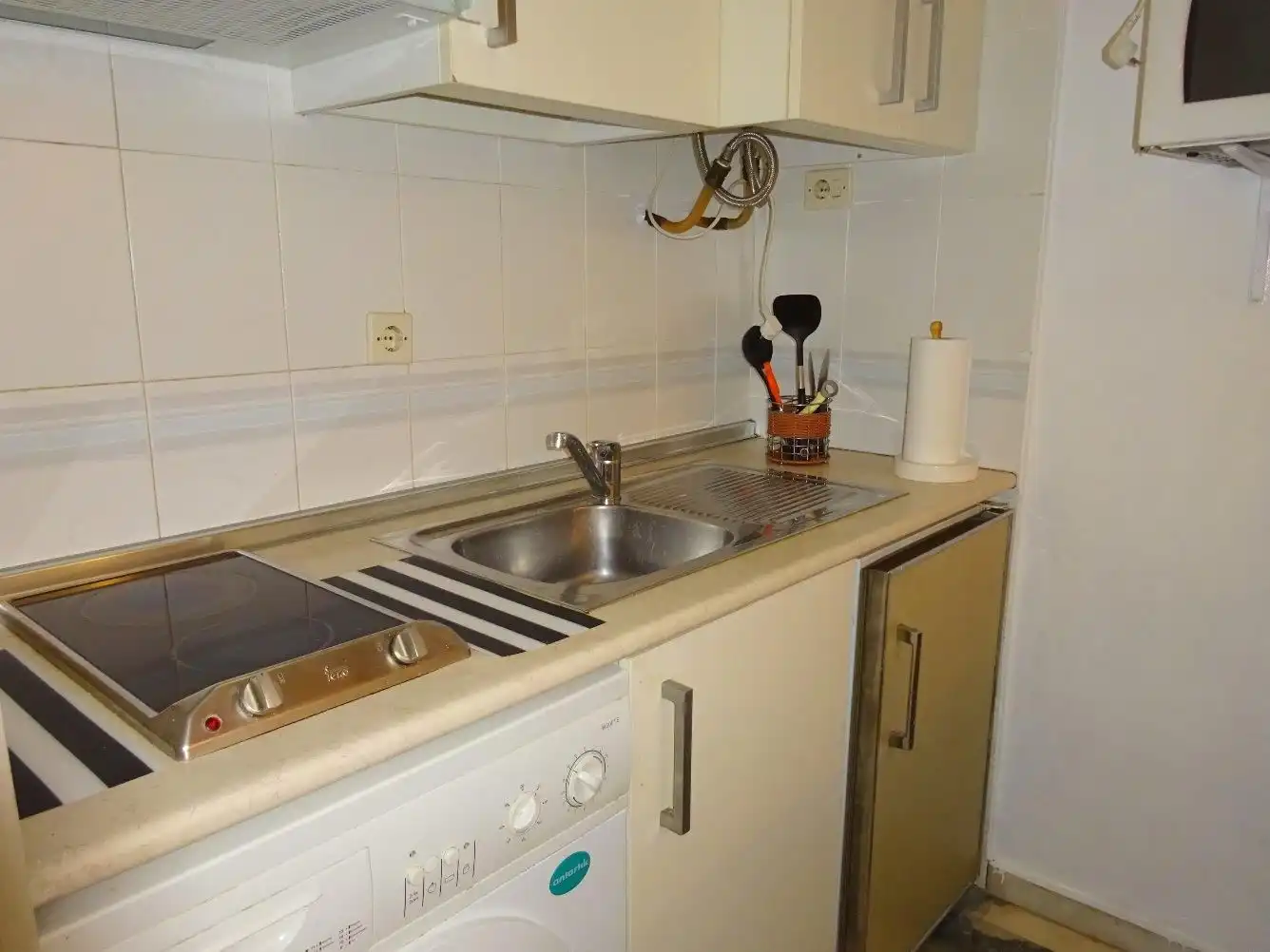 Cocina de Apartamento de alquiler en Sevilla con Aire acondicionado, Calefacción y Amueblado