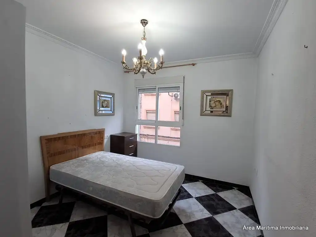 Flat for rent in Carrer d'Ernest Anastasio, El Cabanyal - El Canyamelar