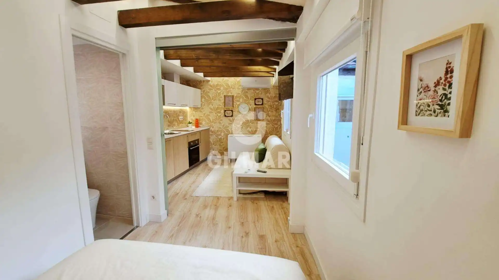 Habitación de Piso en venta en  Madrid Capital con Calefacción y Amueblado