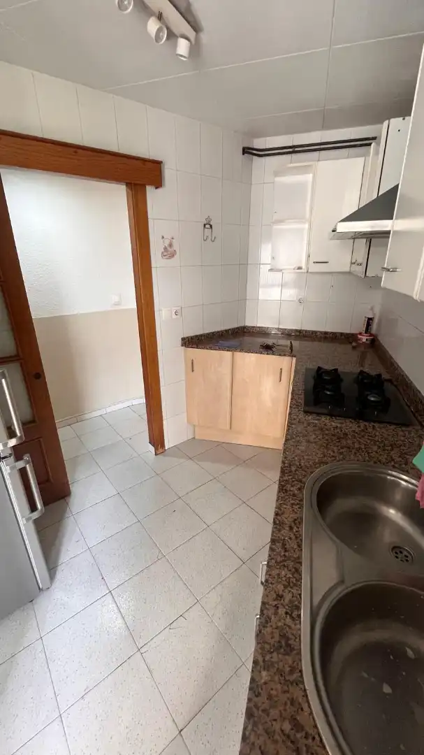 Kitchen of Flat for sale in Sant Andreu de la Barca  with Air Conditioner, Heating and Balcony