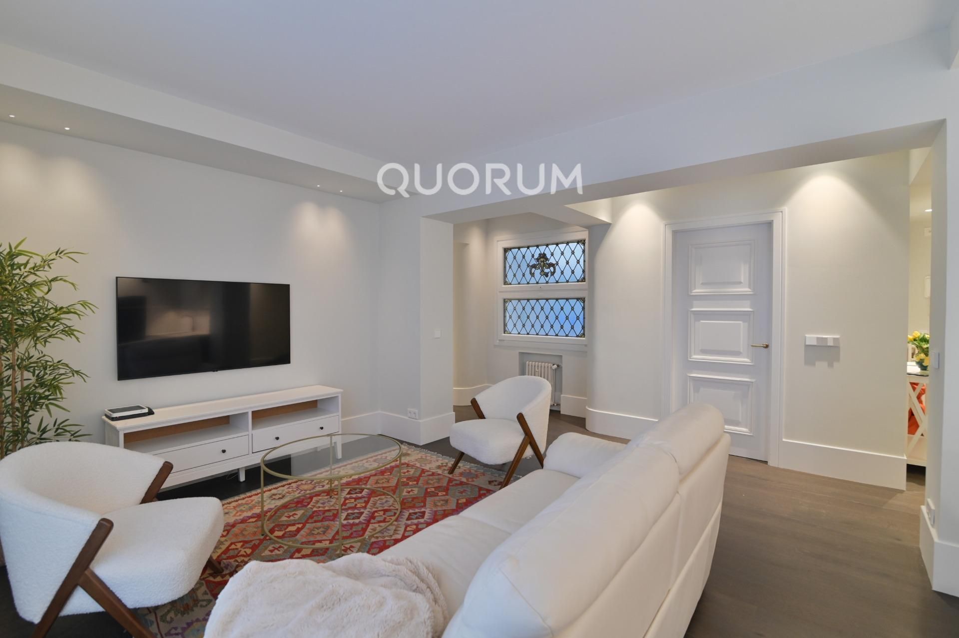 Living room of Flat for rent in Bilbao   with Furnished