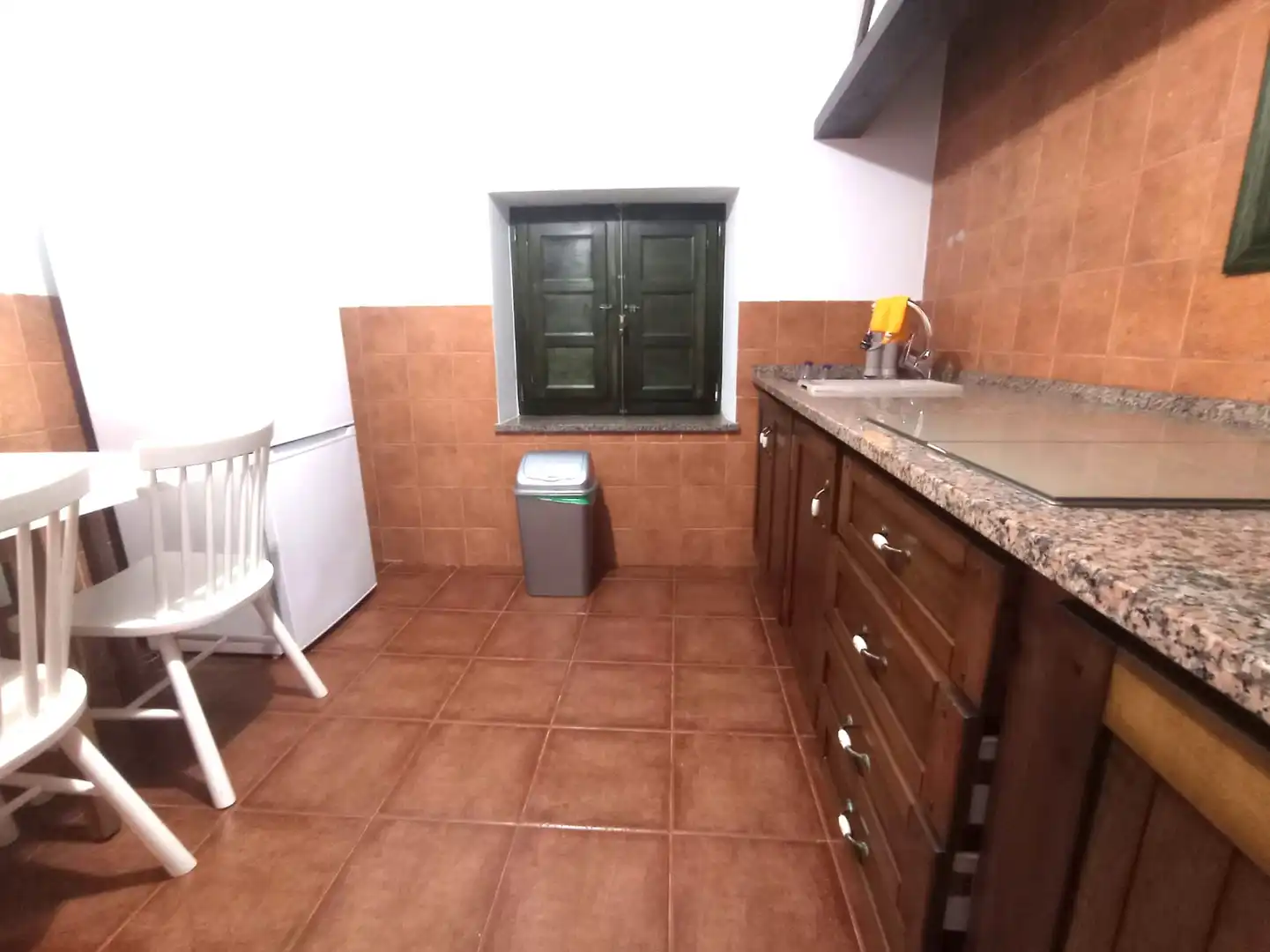 Cuina de Casa adosada de lloguer en Anievas amb Calefacció, Jardí privat i Parquet