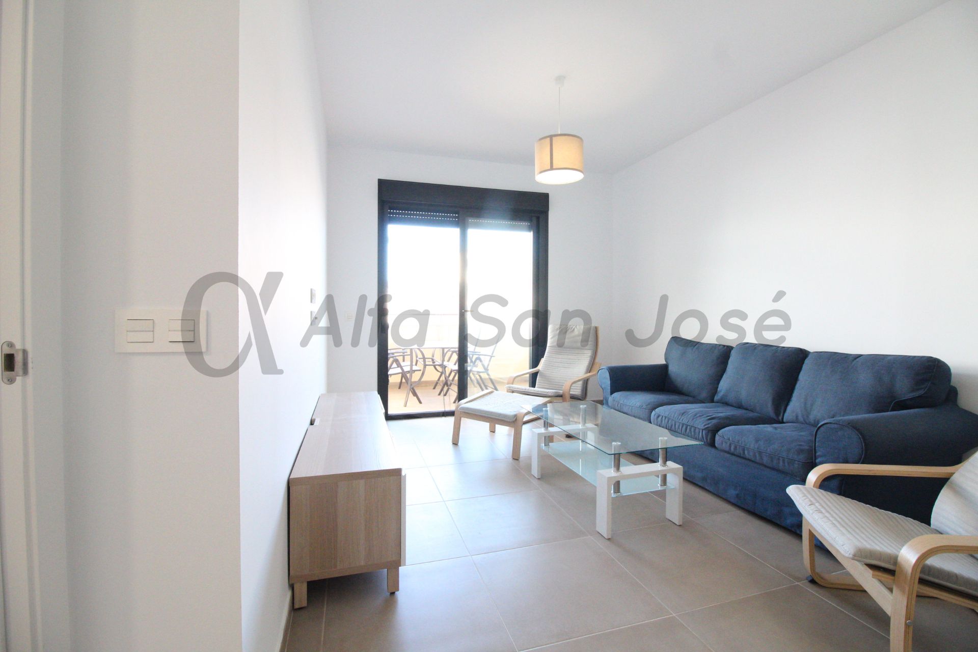 Living room of Flat to rent in La Rinconada  with Air Conditioner, Terrace and Swimming Pool