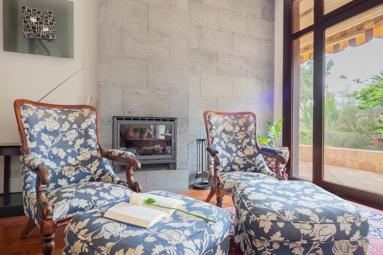 Sala d'estar de Casa o xalet en venda en Las Palmas de Gran Canaria amb Aire condicionat, Jardí privat i Parquet