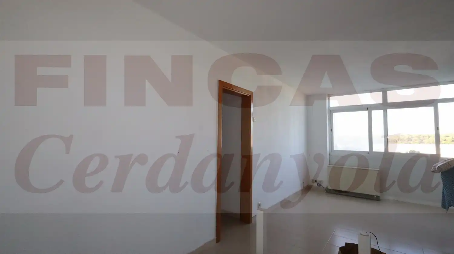Flat for sale in Serraparera