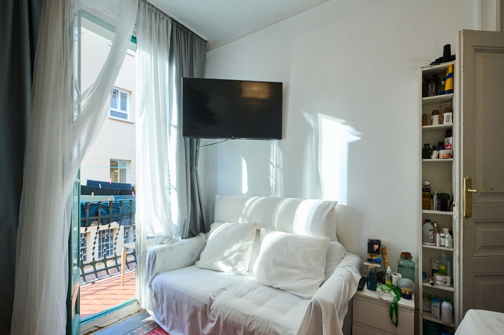 Habitación de Piso en venta en  Barcelona Capital con Parquet, Horno y Lavadora