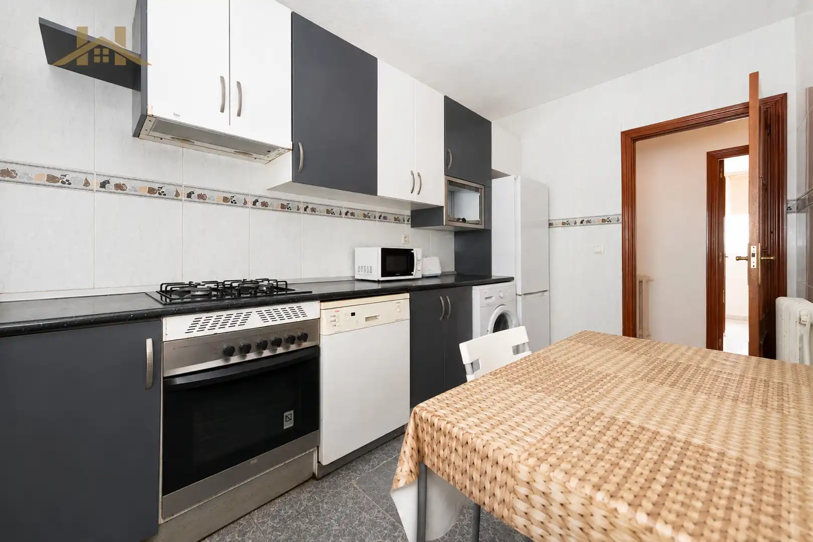 Piso en venta en Calle Clavellinas, imagen 3