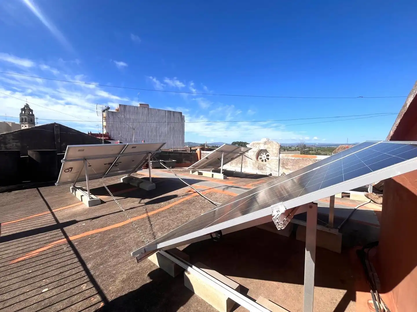 Vista exterior de Casa o xalet en venda en Carcaixent amb Aire condicionat, Terrassa i Moblat