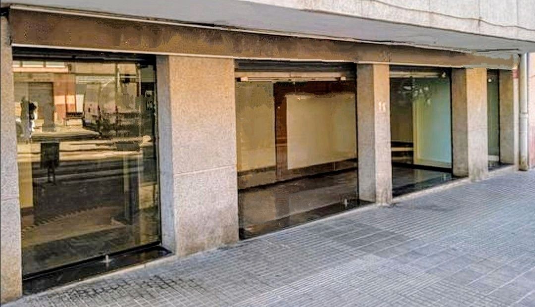 Local de alquiler en Avinguda de la Roureda, 53, La Roureda