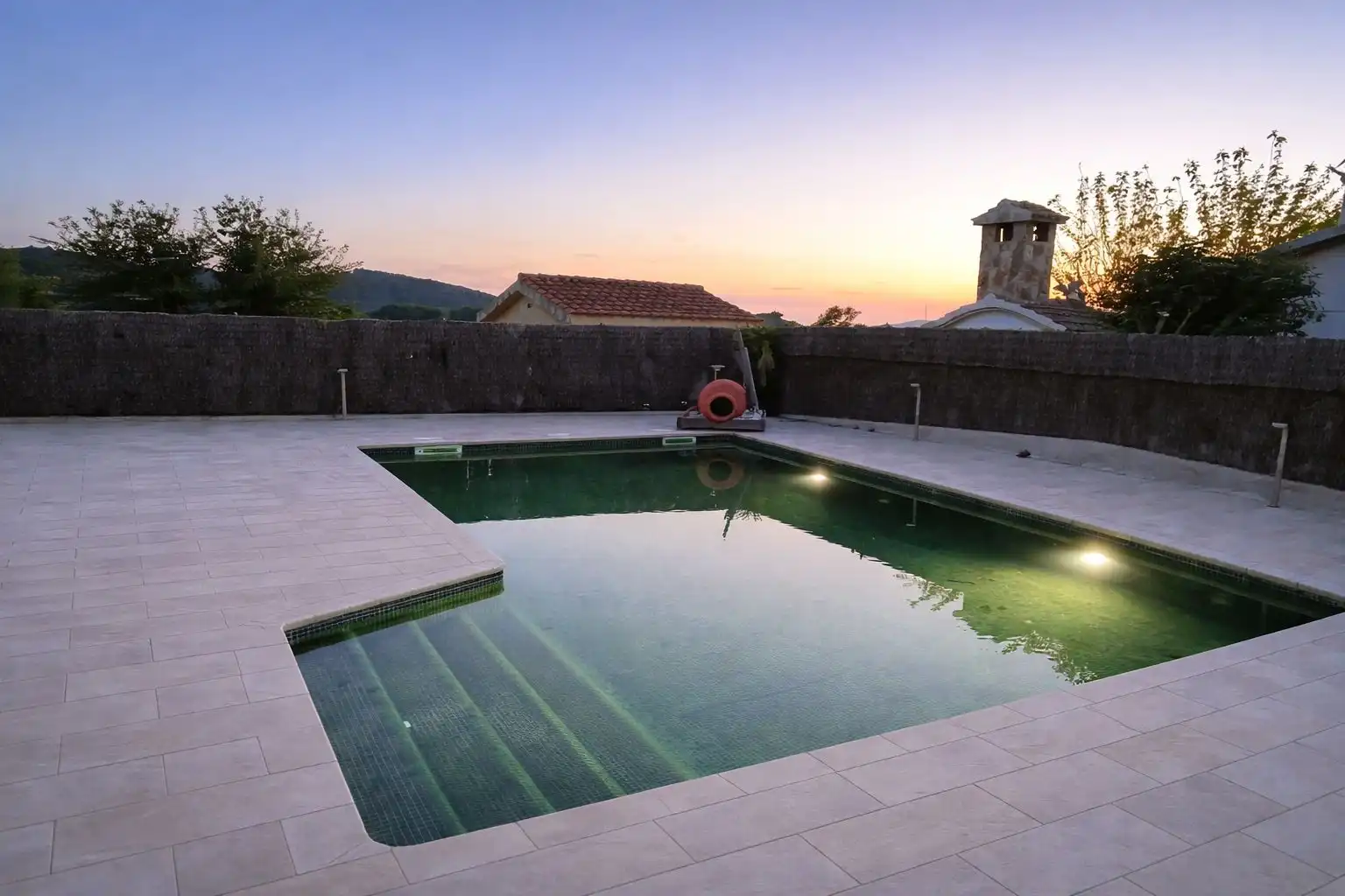 Piscina de Casa o xalet en venda en Calafell amb Aire condicionat, Jardí privat i Terrassa