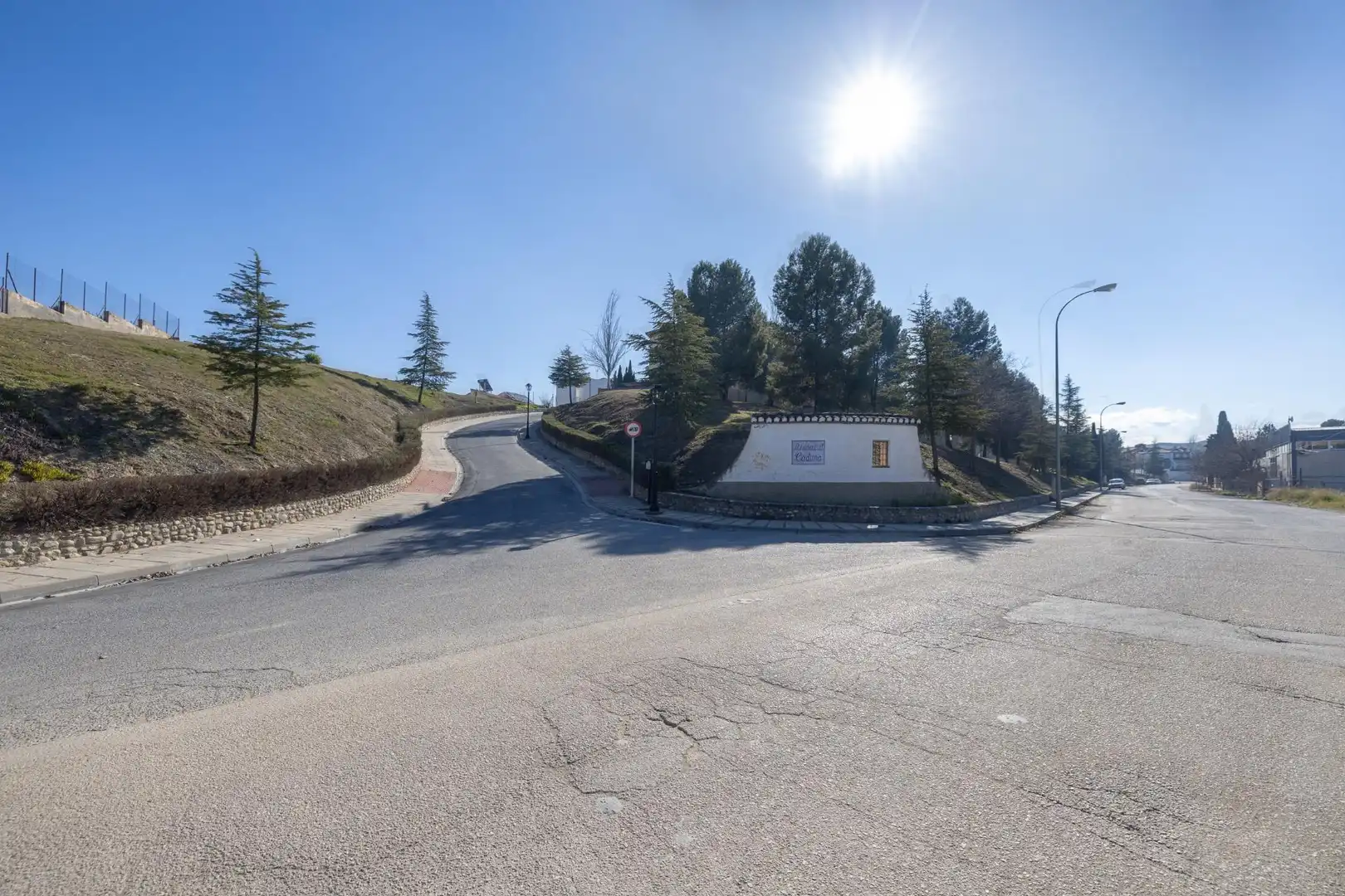 Vista exterior de Casa o chalet en venta en Alhendín con Calefacción, Jardín privado y Terraza