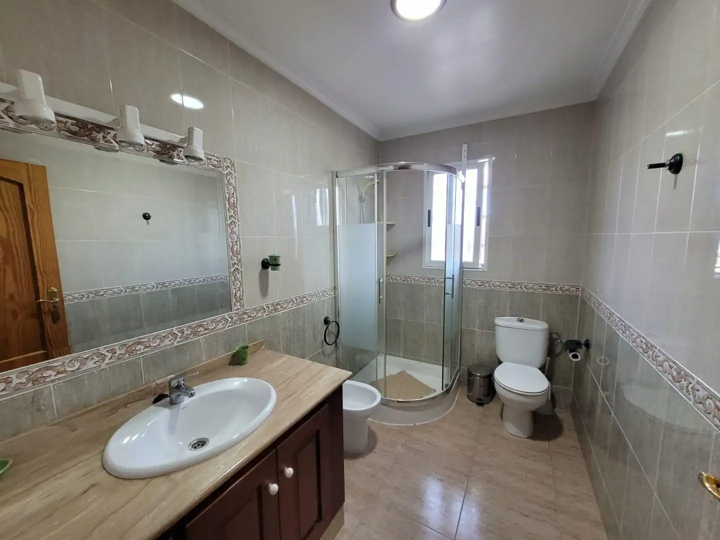 Bany de Casa o xalet en venda en Crevillent amb Aire condicionat, Calefacció i Terrassa