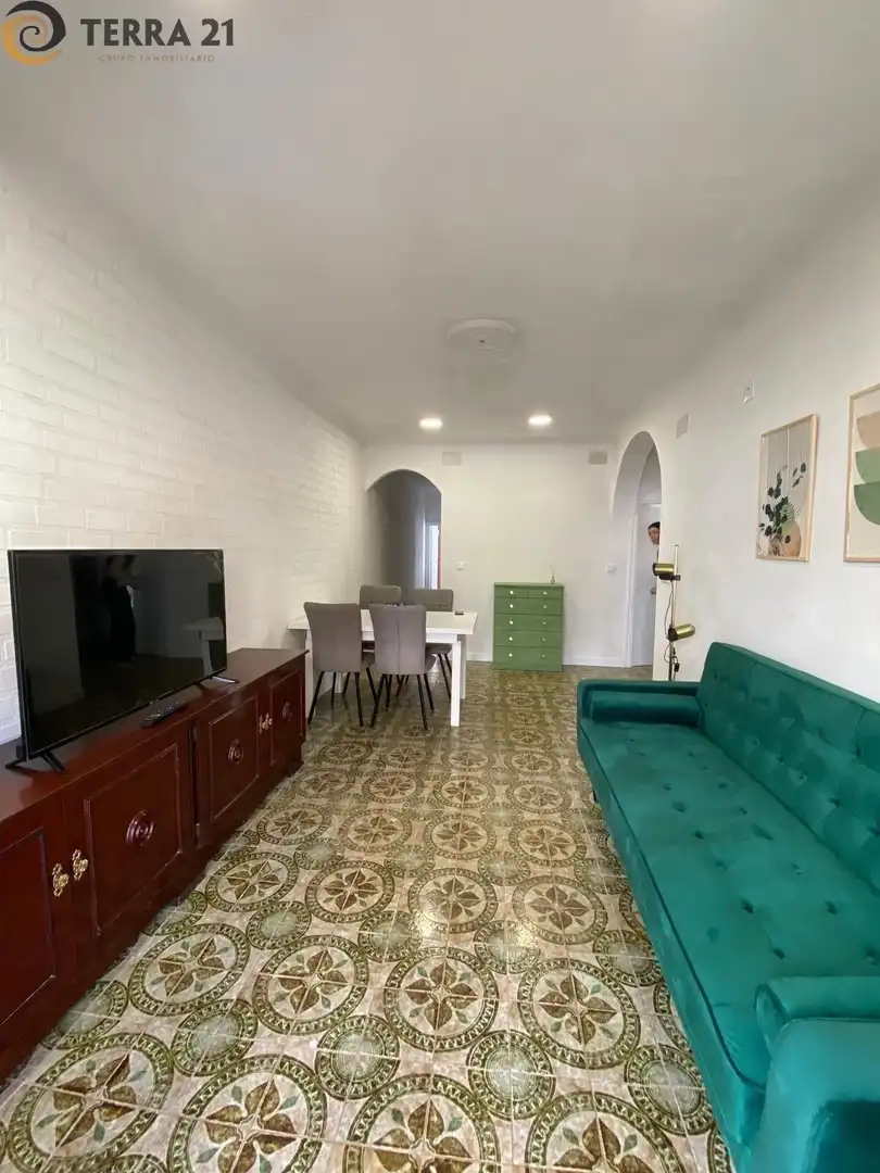 Sala de estar de Piso de alquiler en Jaén con Terraza, Amueblado y Balcón