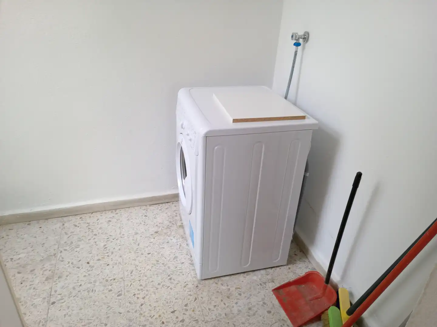 Exterior view of Flat for sale in Santa Marta de Tormes  with Air Conditioner, Heating and Parquet flooring