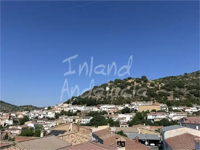 Vista exterior de Casa adosada en venta en Frailes con Terraza y Internet