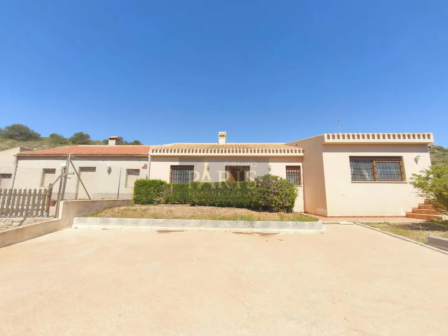 Vista exterior de Casa o xalet en venda en Cartagena amb Moblat