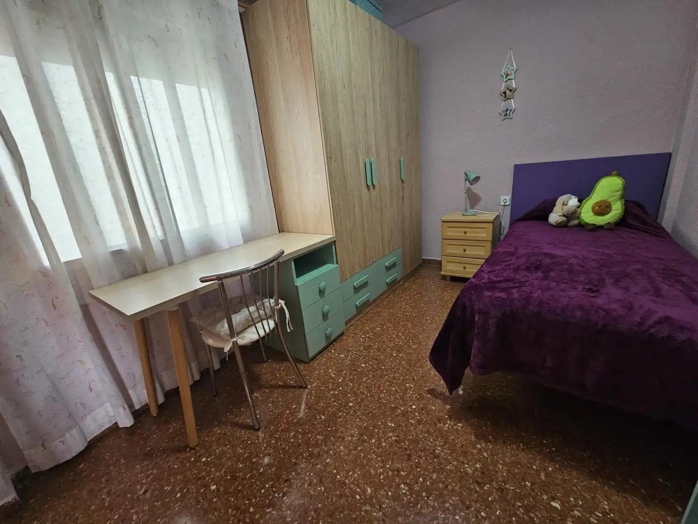 Bedroom of Flat for sale in Valencia  with Air Conditioner, Furnished and Balcony