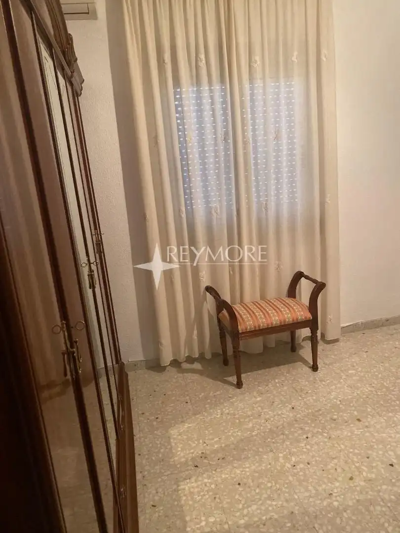 Dormitori de Casa o xalet en venda en Guadalcázar amb Aire condicionat, Terrassa i Traster