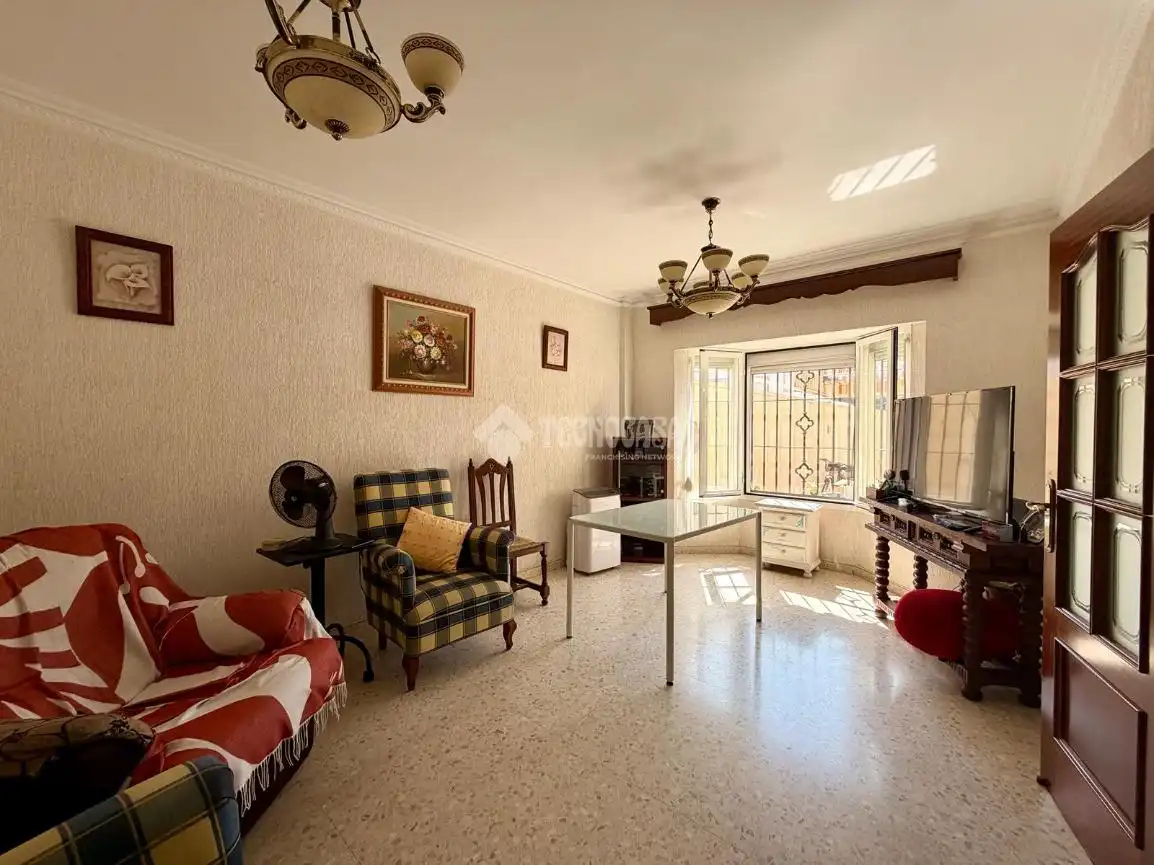 Wohnzimmer von Haus oder Chalet zum Verkauf in Jerez de la Frontera mit Klimaanlage und Terrasse