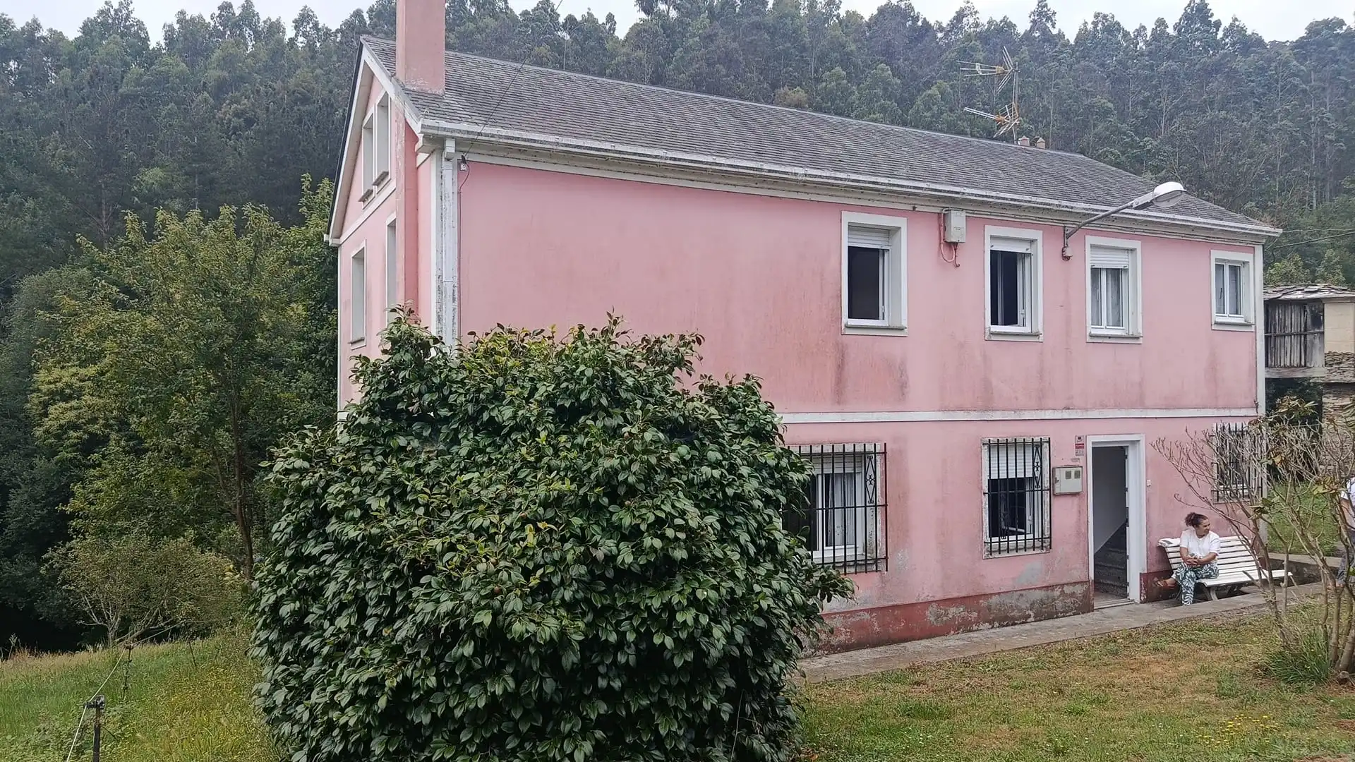 Maison avec jardin à vendre à Lugar Xuga 3D