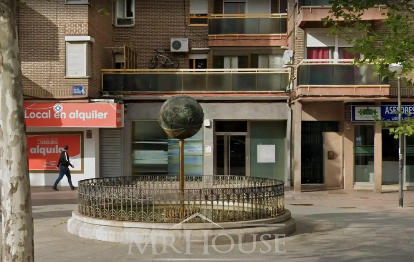 Gewerbefläche zum Verkauf in Doctor Mendiguchía Carriche, imagen 3