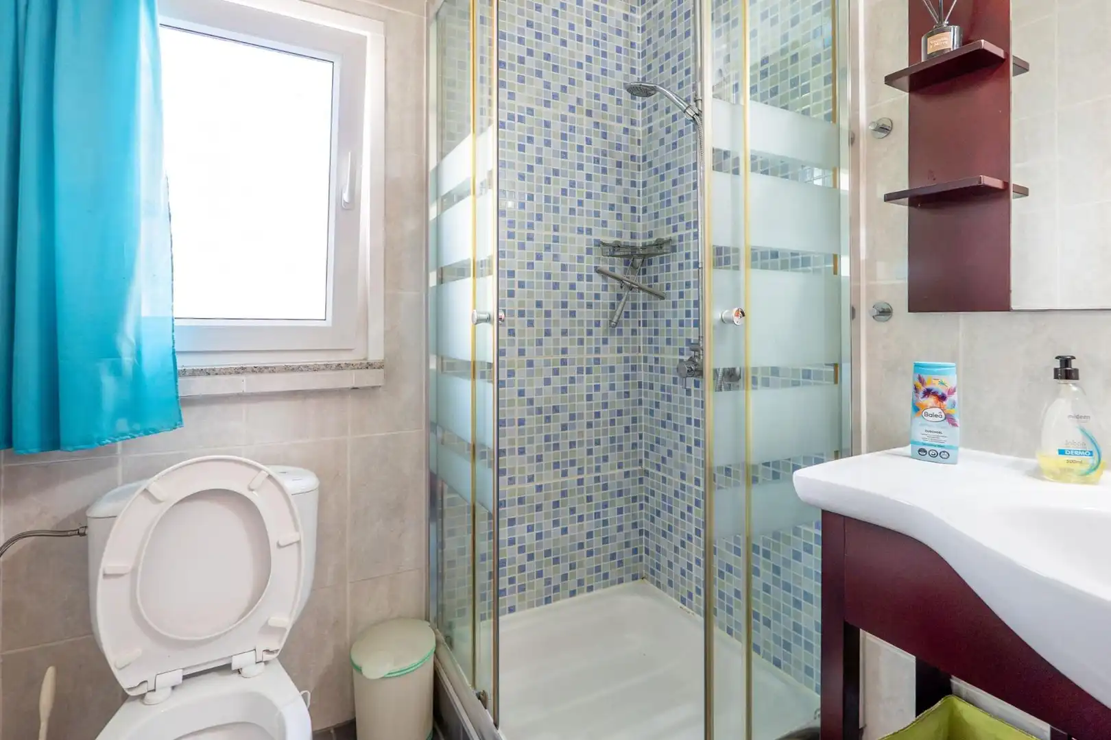 Baño de Casa o chalet en venta en Deltebre con Aire acondicionado, Jardín privado y Terraza