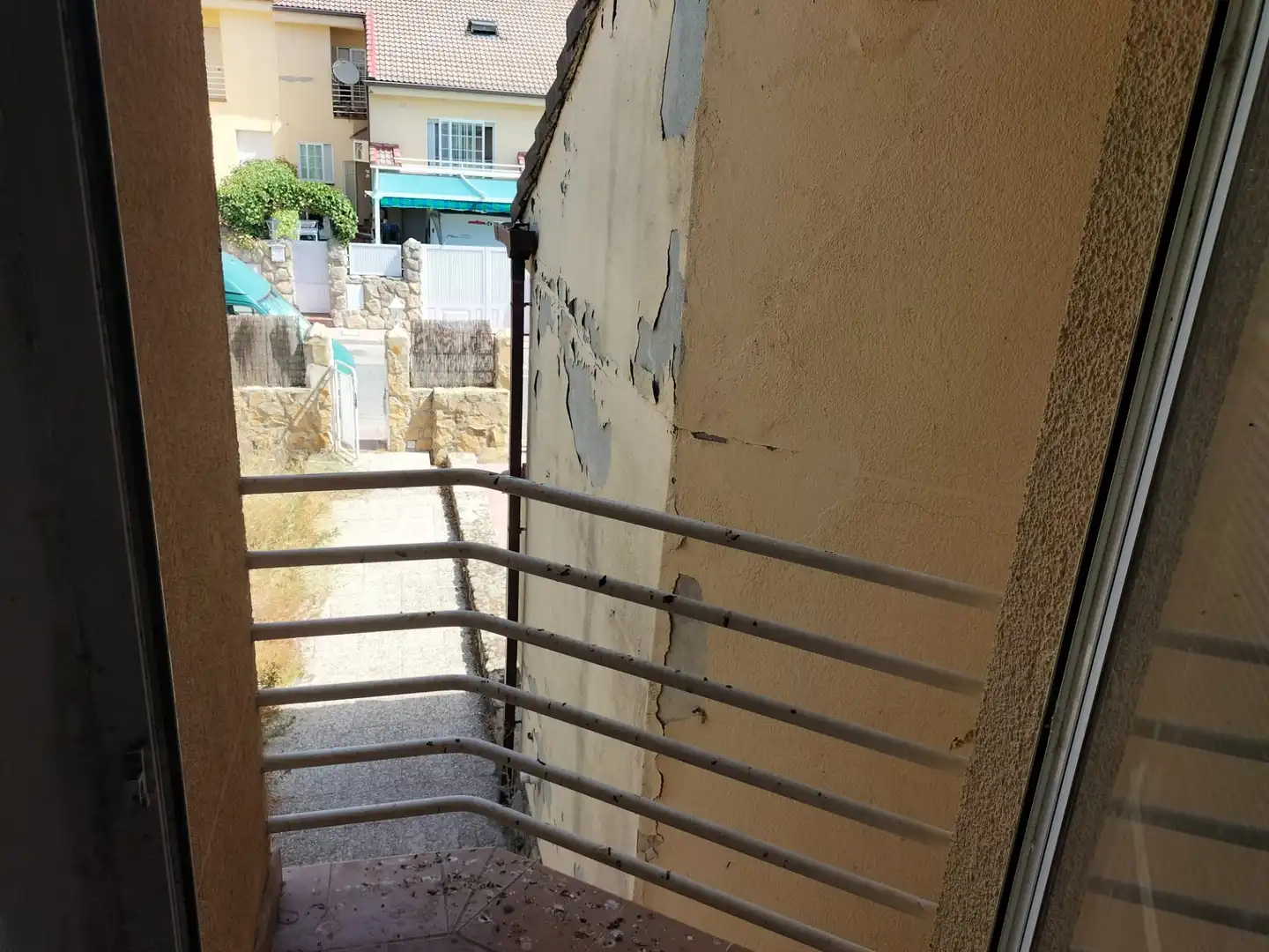 Balcony of Detached homes for sale in La Navata