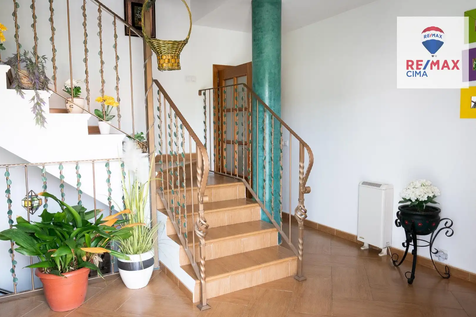 Houses for sale in ALTA, 12, Cortes de Baza