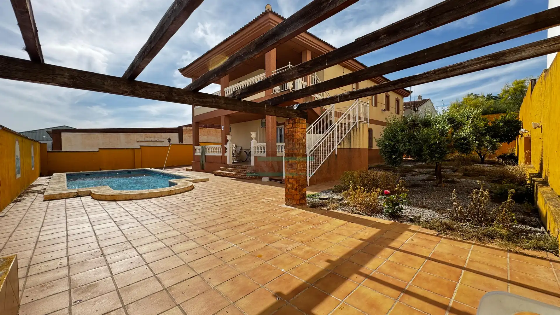 Piscina de Casa o chalet en venta en Láchar con Jardín privado, Terraza y Piscina