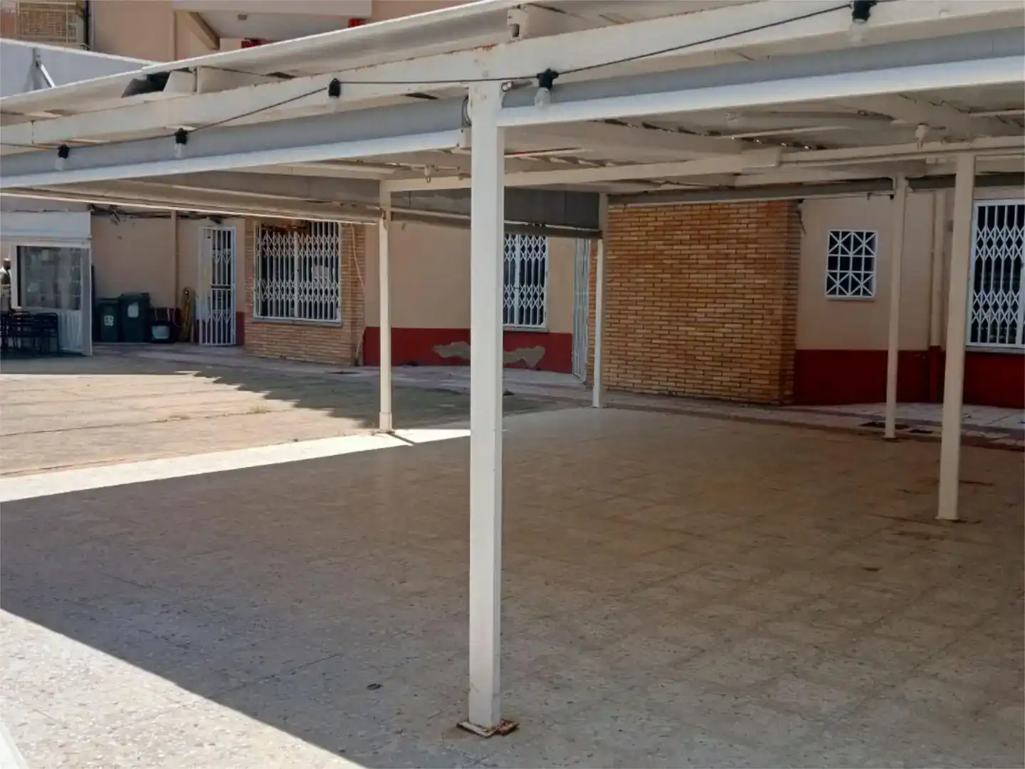 Aparcament de Local de lloguer en Vila-seca