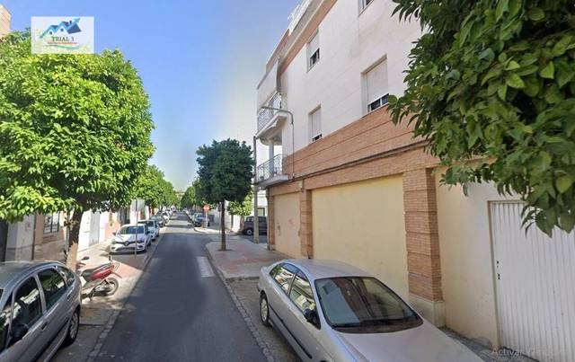 Casa adosada en Venta en Calle LISBOA en El Cerro