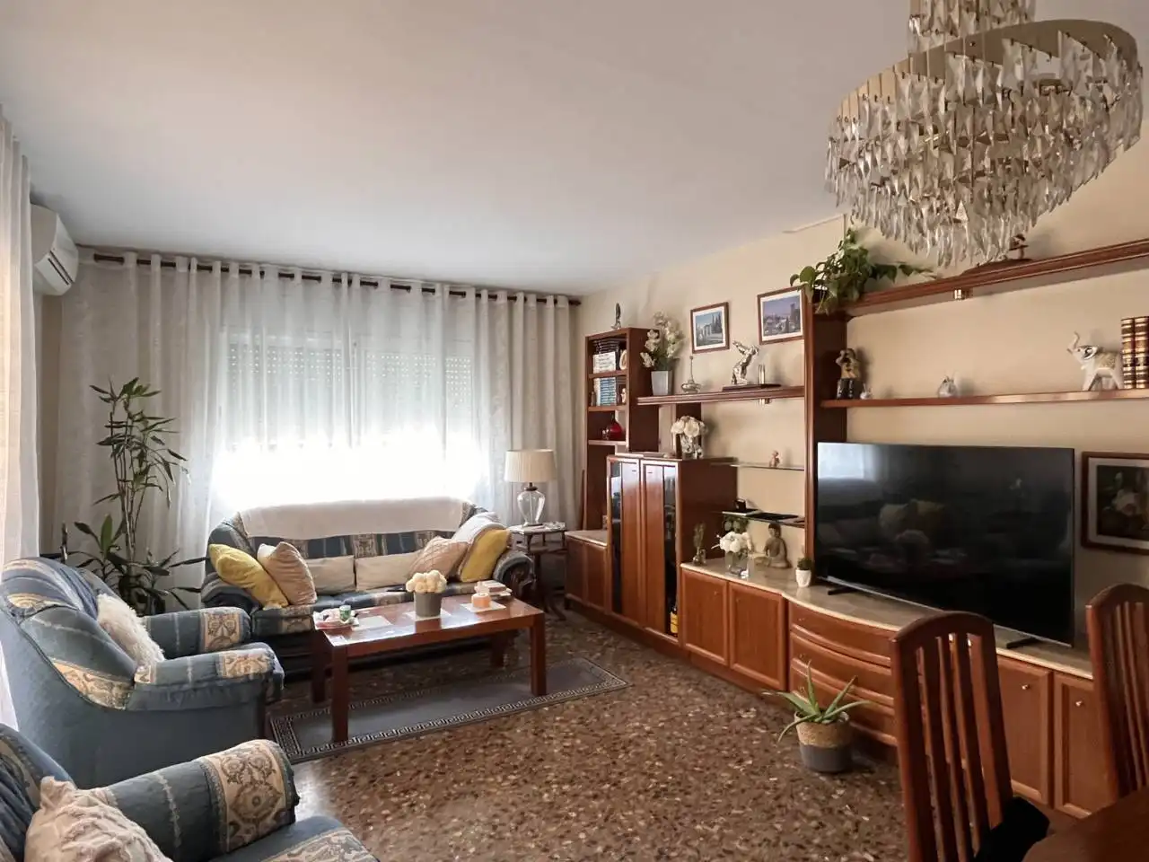 Sala de estar de Casa adosada en venta en Caldes de Montbui con Aire acondicionado, Calefacción y Terraza