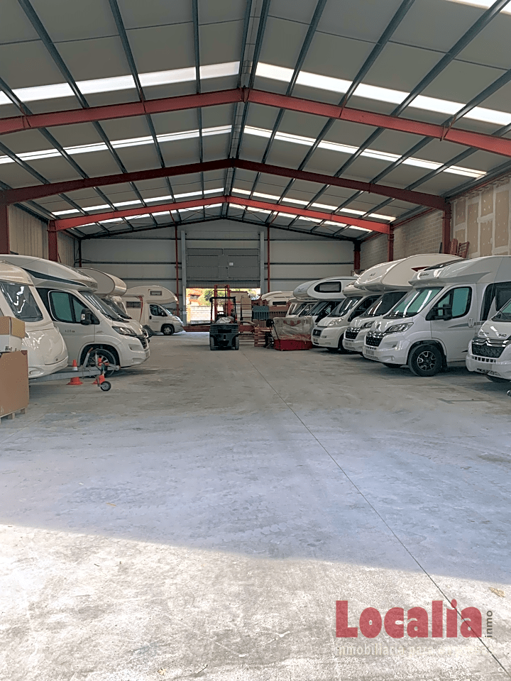 Parking of Industrial buildings for sale in Meruelo