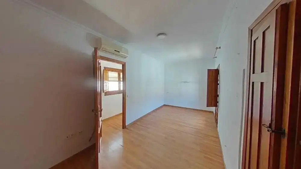 Houses for sale in Vélez-Málaga  with Air Conditioner, Heating and Balcony