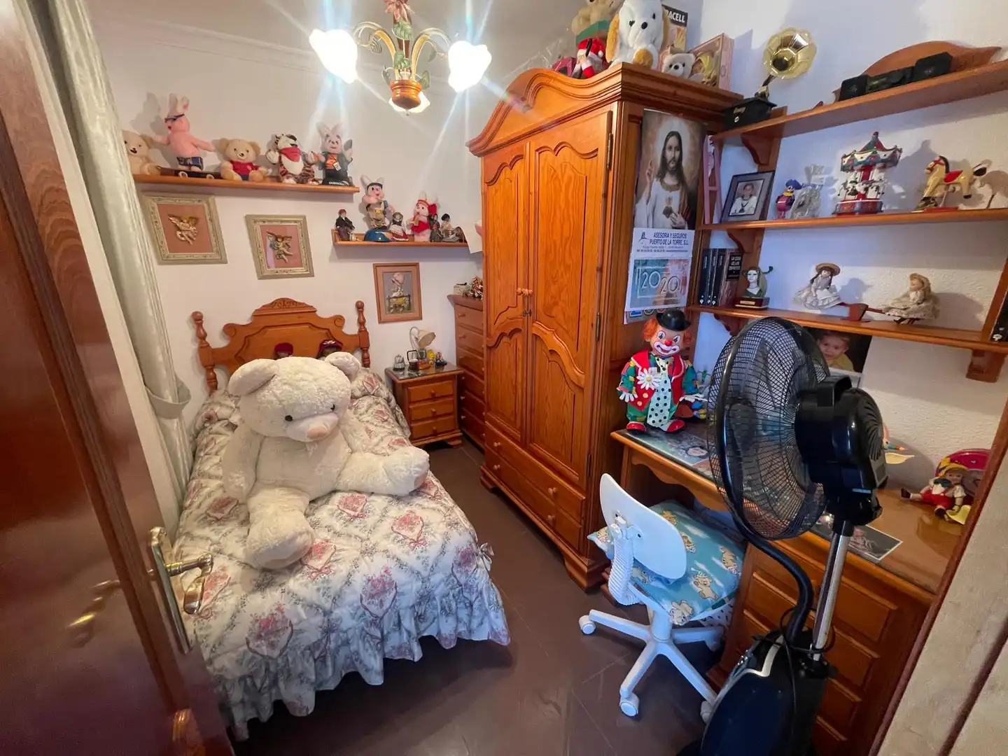 Bedroom of Detached homes for sale in Málaga  with Air Conditioner, Terrace and Balcony