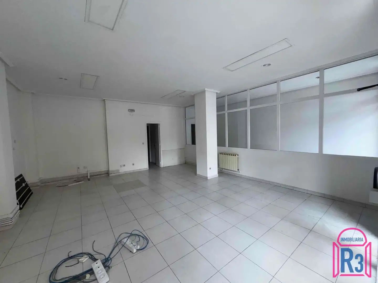 Local comercial en venda a Astorga, imagen 2