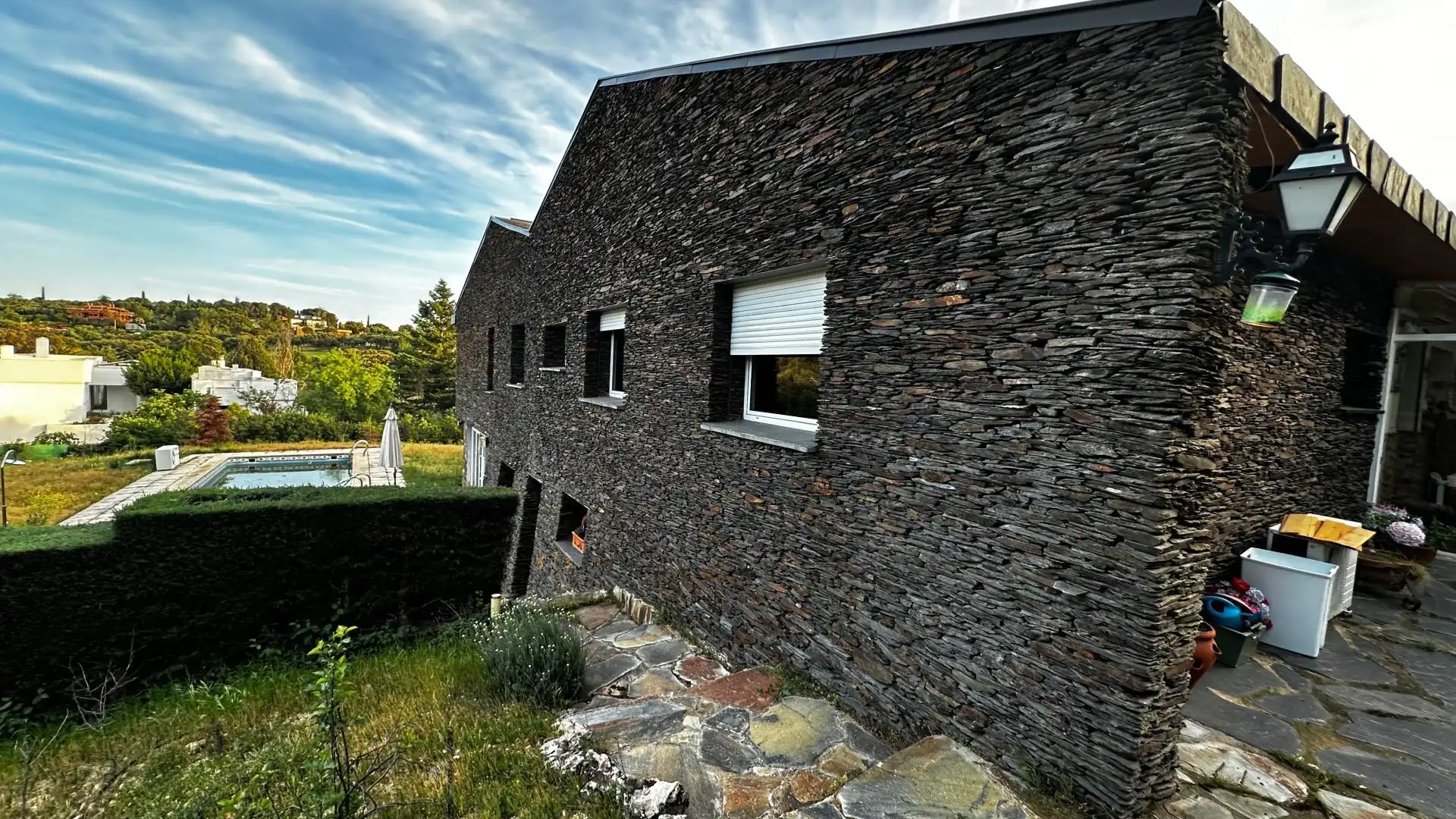 Vista exterior de Casa o chalet en venta en Las Rozas de Madrid