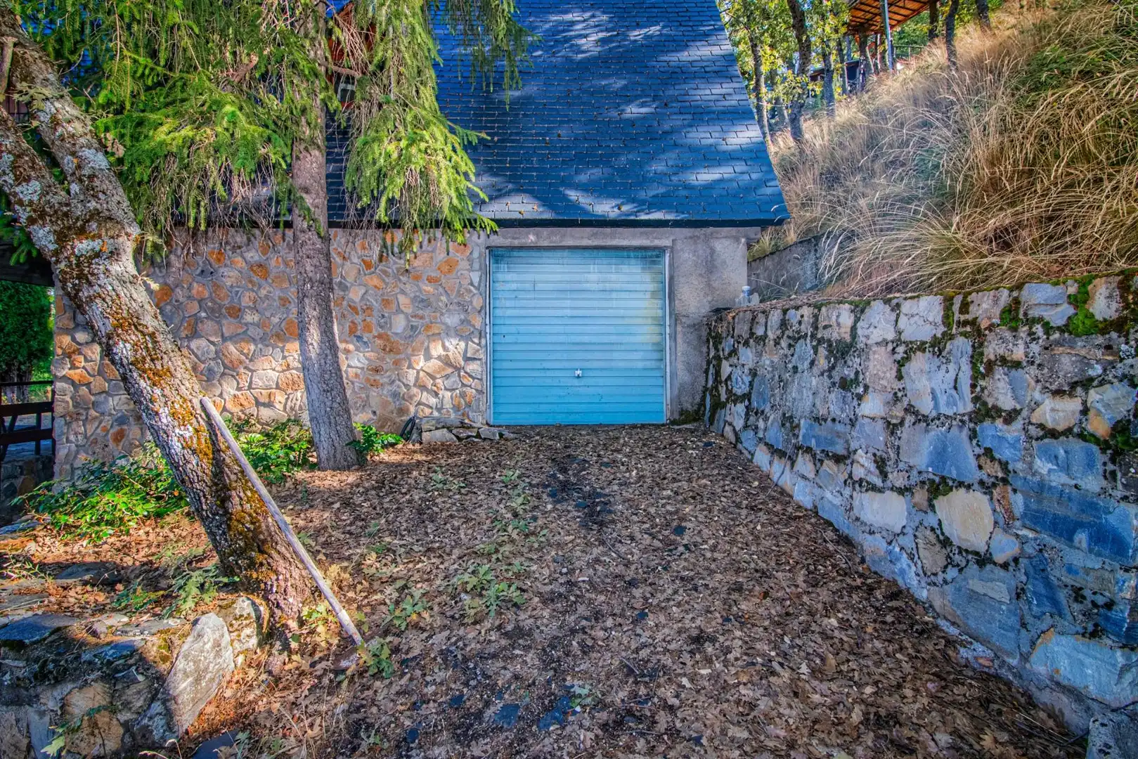 Parking de Casa o chalet en venta en Güéjar Sierra con Calefacción, Jardín privado y Terraza