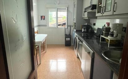 Kitchen of Flat for sale in Avilés  with Heating, Parquet flooring and Storage room