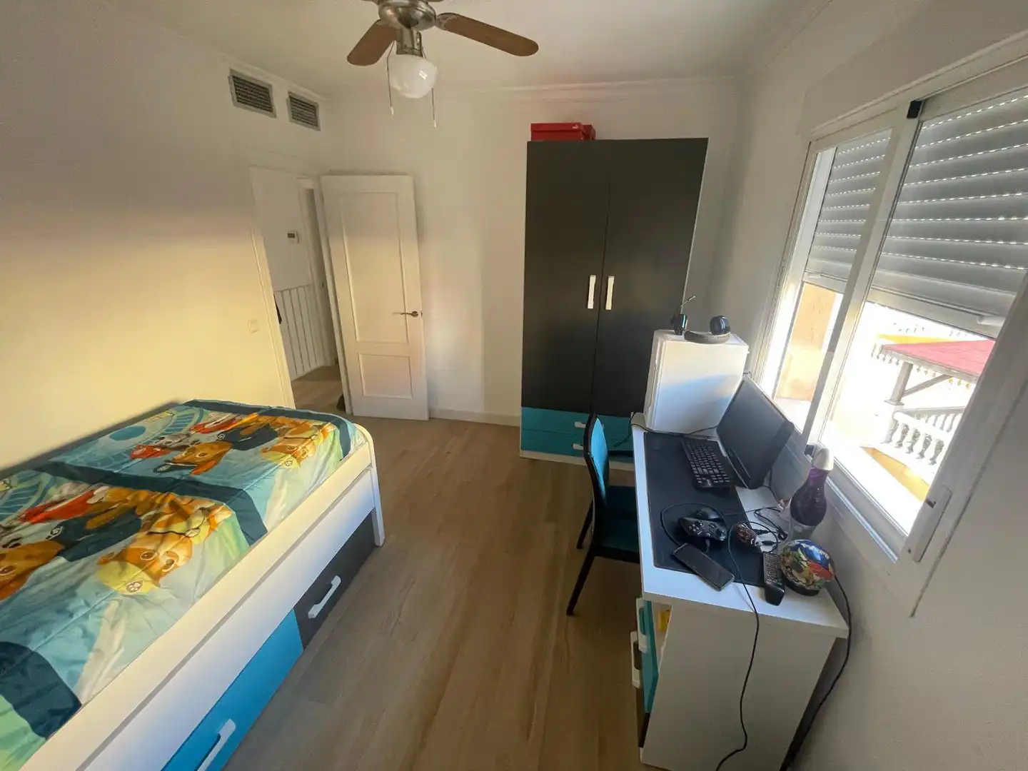 Habitación de Dúplex en venta en Almería