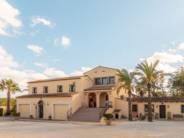 Villa con piscina in vendita a Benissa pueblo