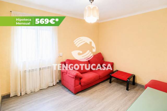 Piso en Venta en Calle Zubieta en Simancas