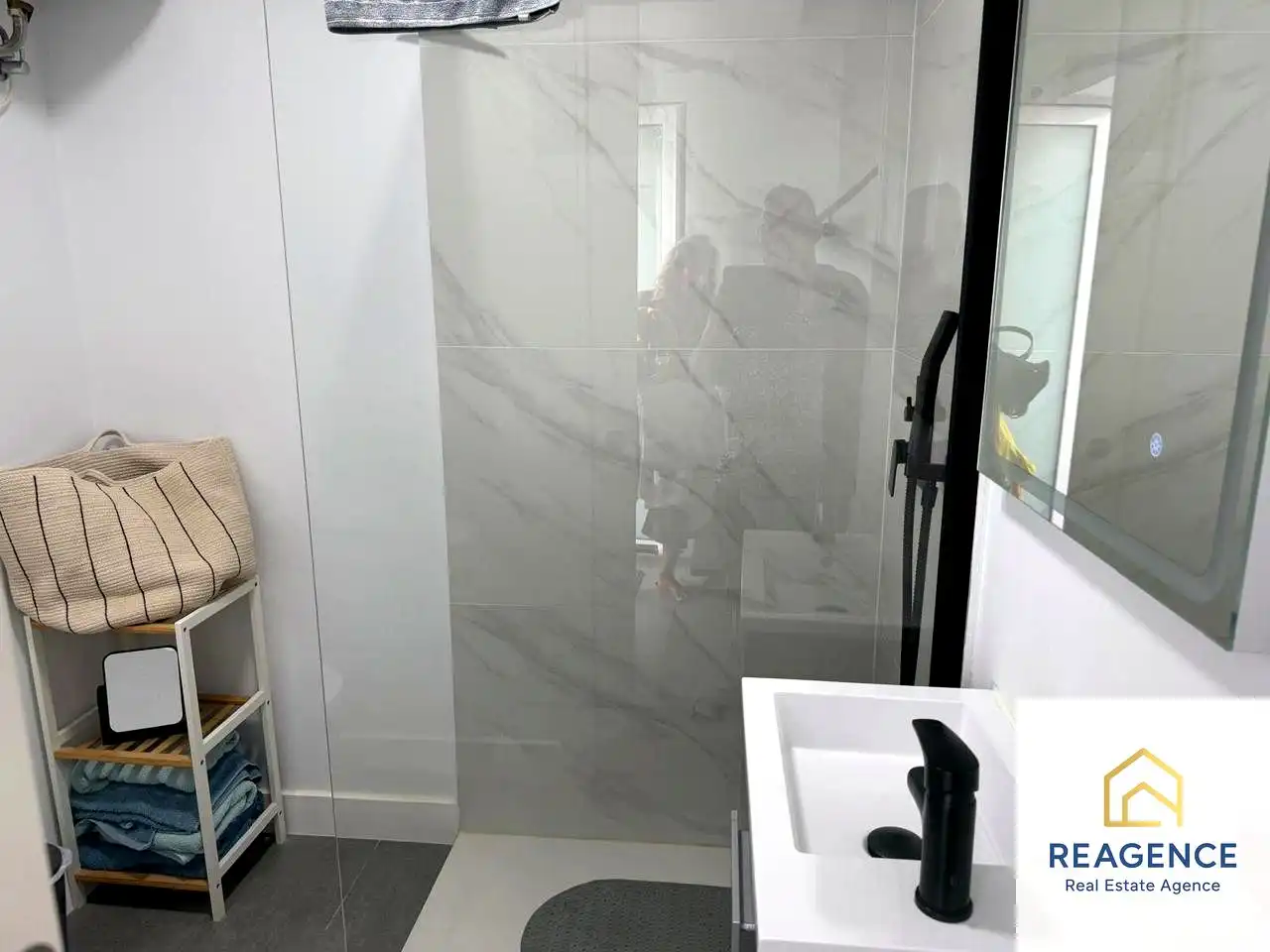Bany de Casa o xalet en venda en San Bartolomé de Tirajana amb Aire condicionat, Terrassa i Piscina