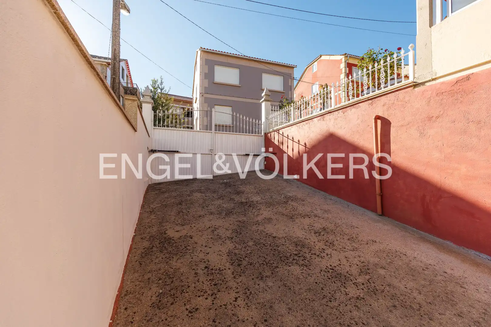 Exterior view of Houses for sale in Vigo   with Heating, Private garden and Terrace