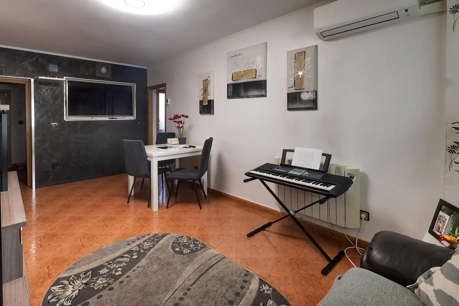 Wohnzimmer von Wohnung zum Verkauf in Alcalá de Henares mit Klimaanlage, Heizung und Terrasse