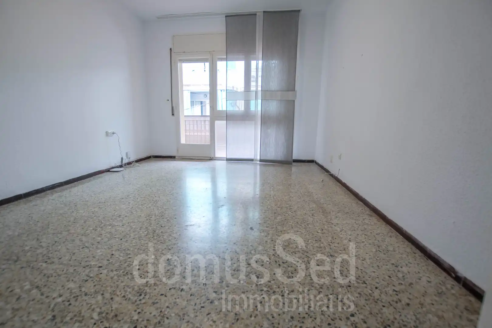 Sala de estar de Piso en venta en Premià de Mar con Terraza, Horno y Alarma