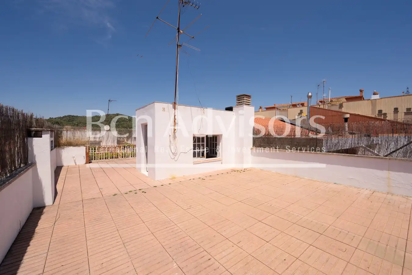 Terraza de Casa adosada en venta en Sant Just Desvern con Aire acondicionado, Calefacción y Parquet