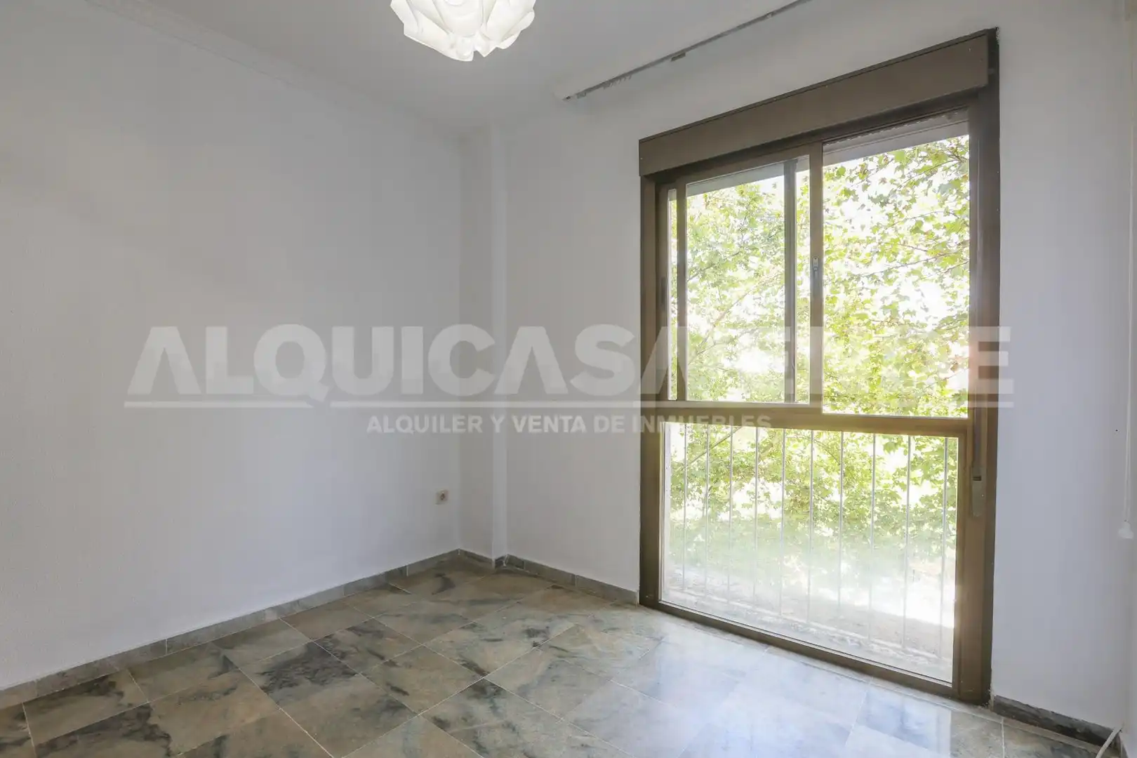 Flat with terrace for sale in Este - Alcosa- Torreblanca, imagen 28