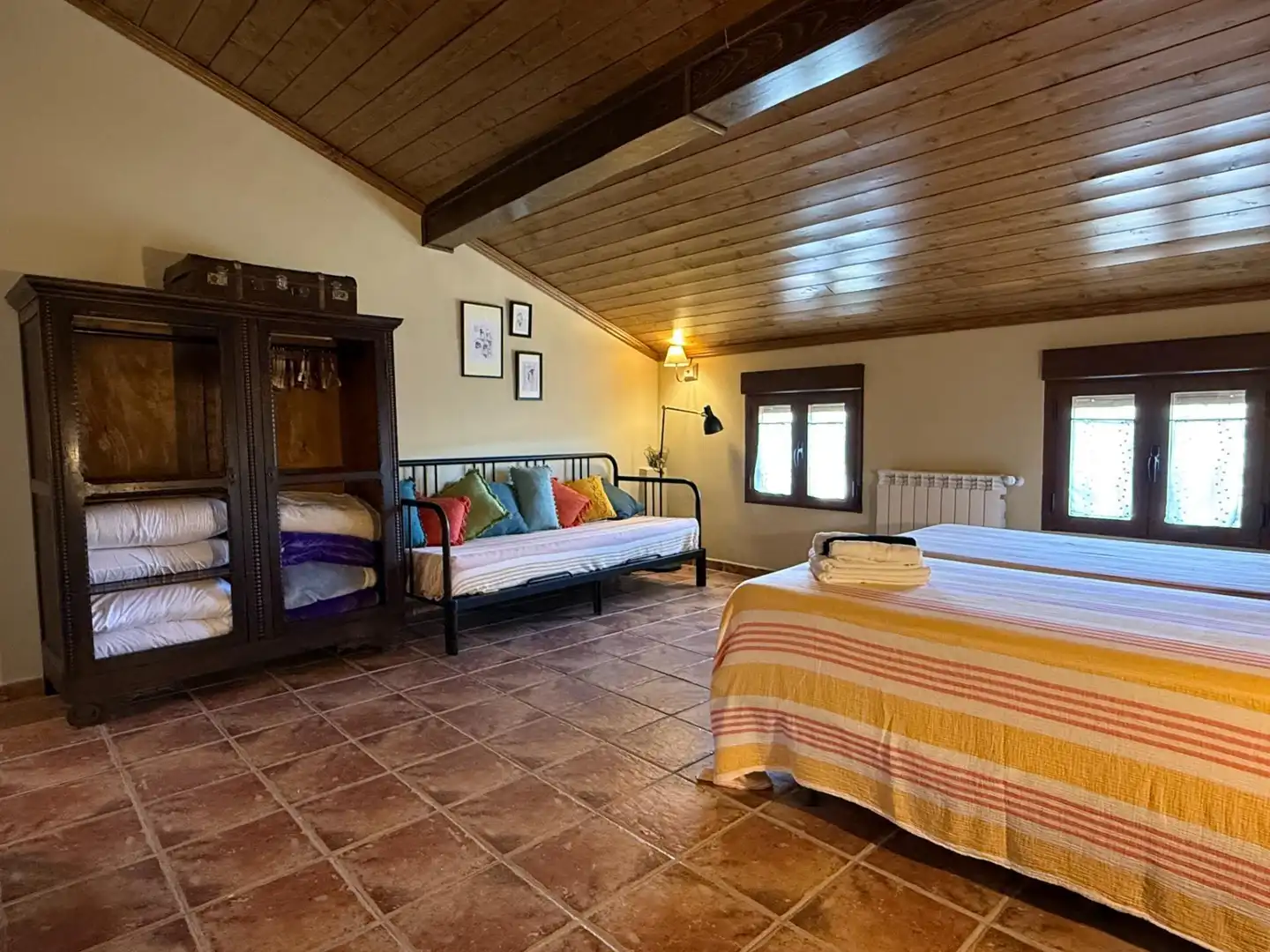 Habitación de Finca rústica en venta en Auñón con Terraza, Amueblado y Balcón